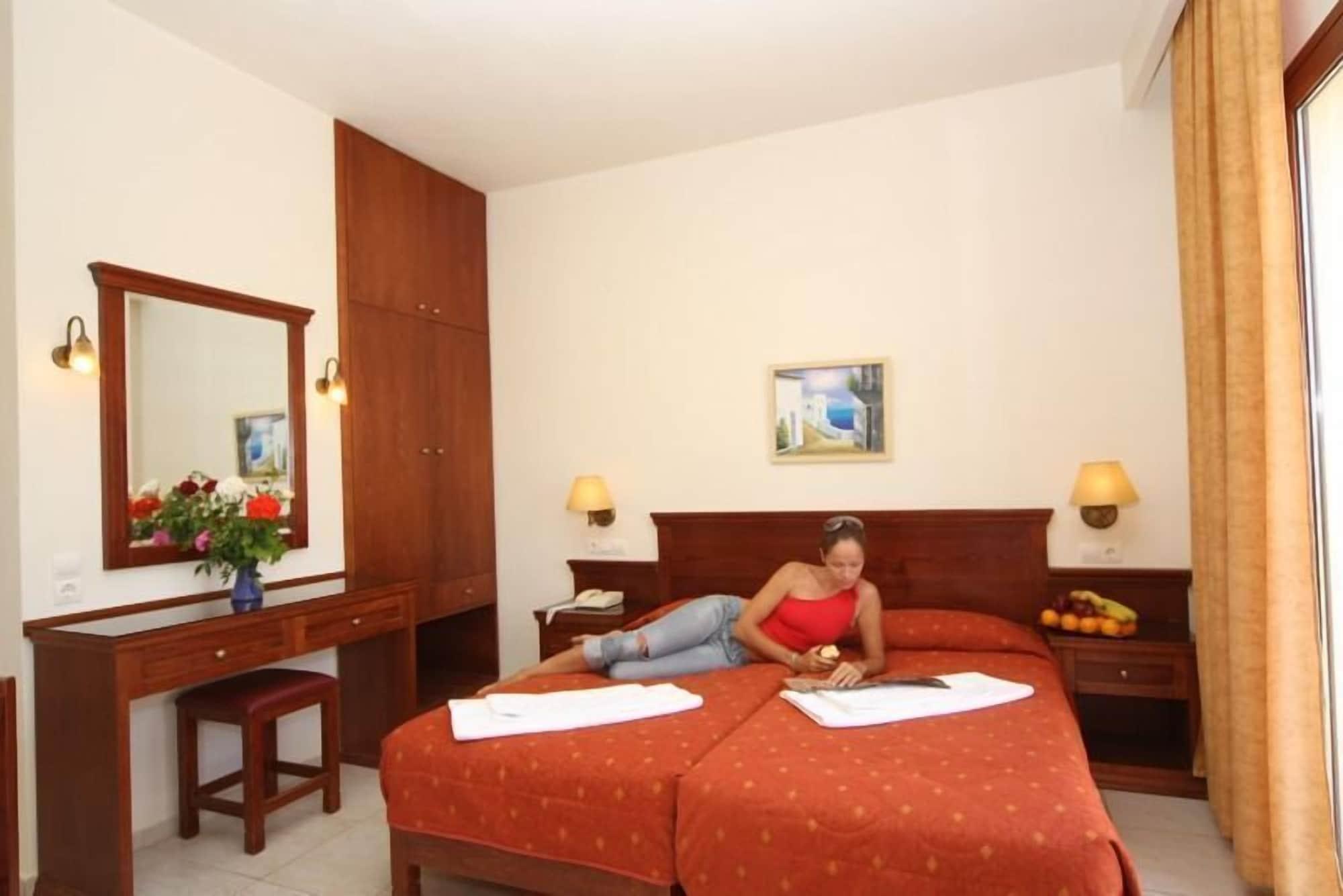 Maria Lambis Aparthotel Stalida Exterior foto
